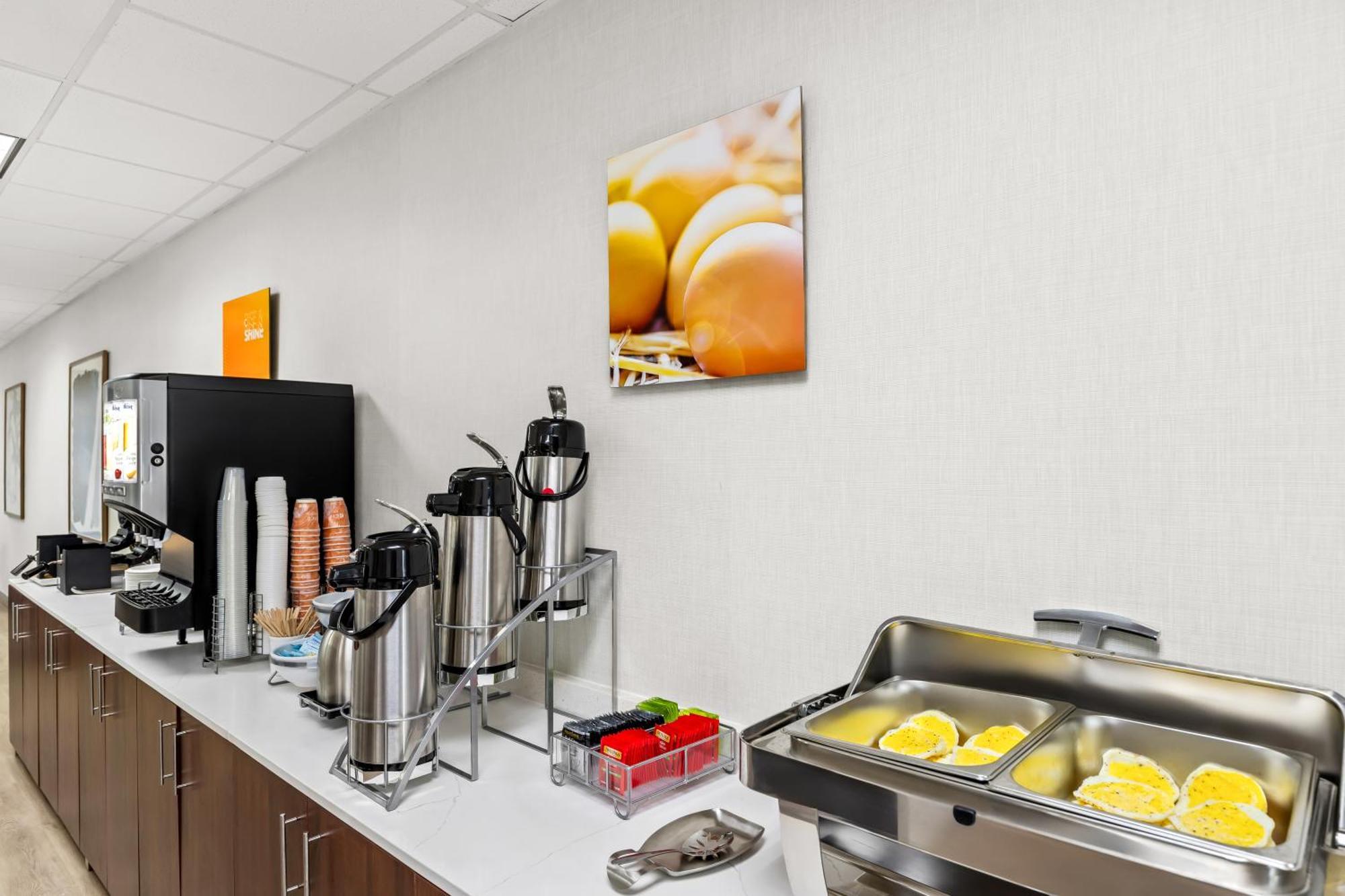 Comfort Inn & Suites Prince George - Fort Gregg エクステリア 写真