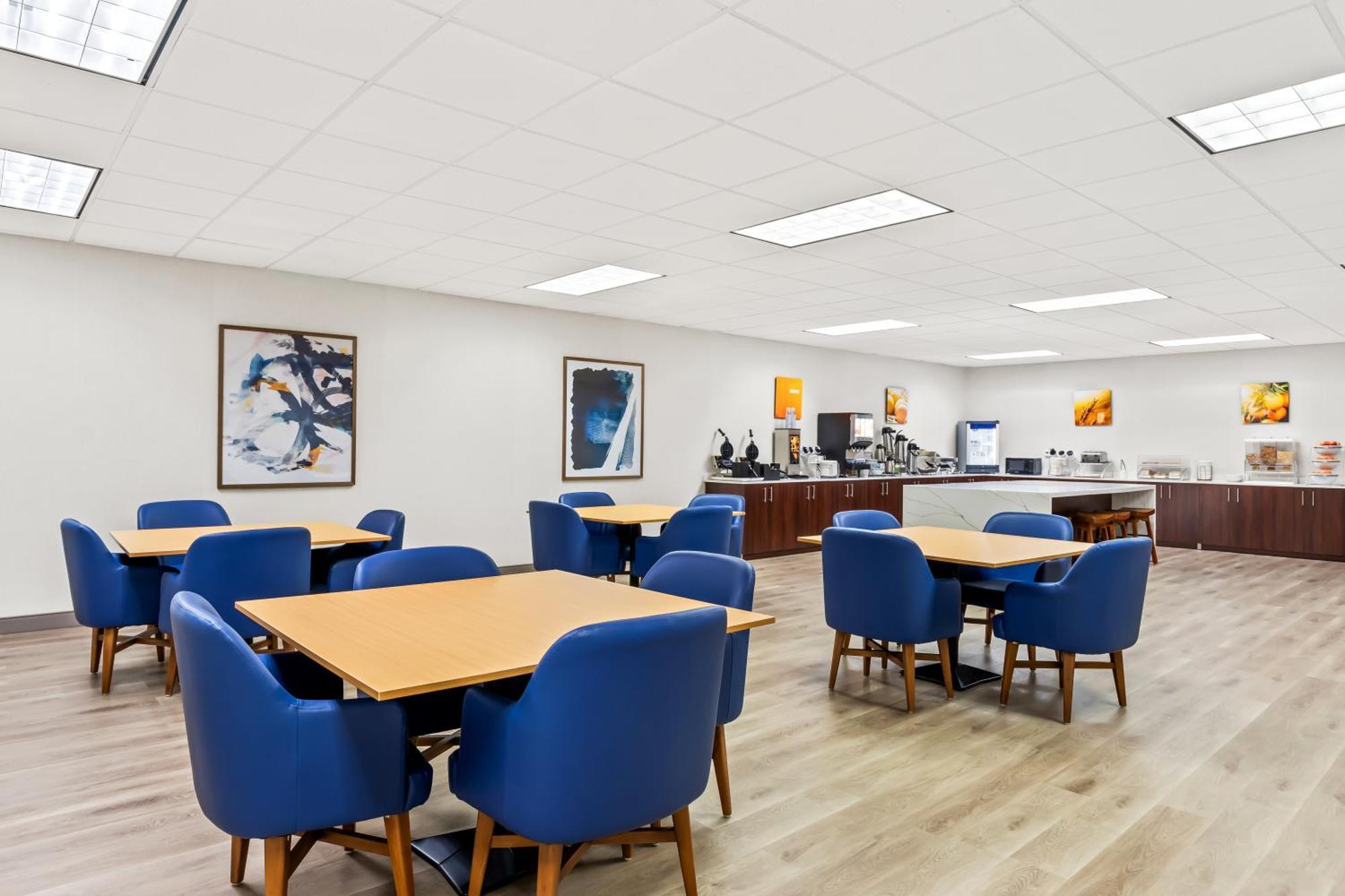Comfort Inn & Suites Prince George - Fort Gregg エクステリア 写真